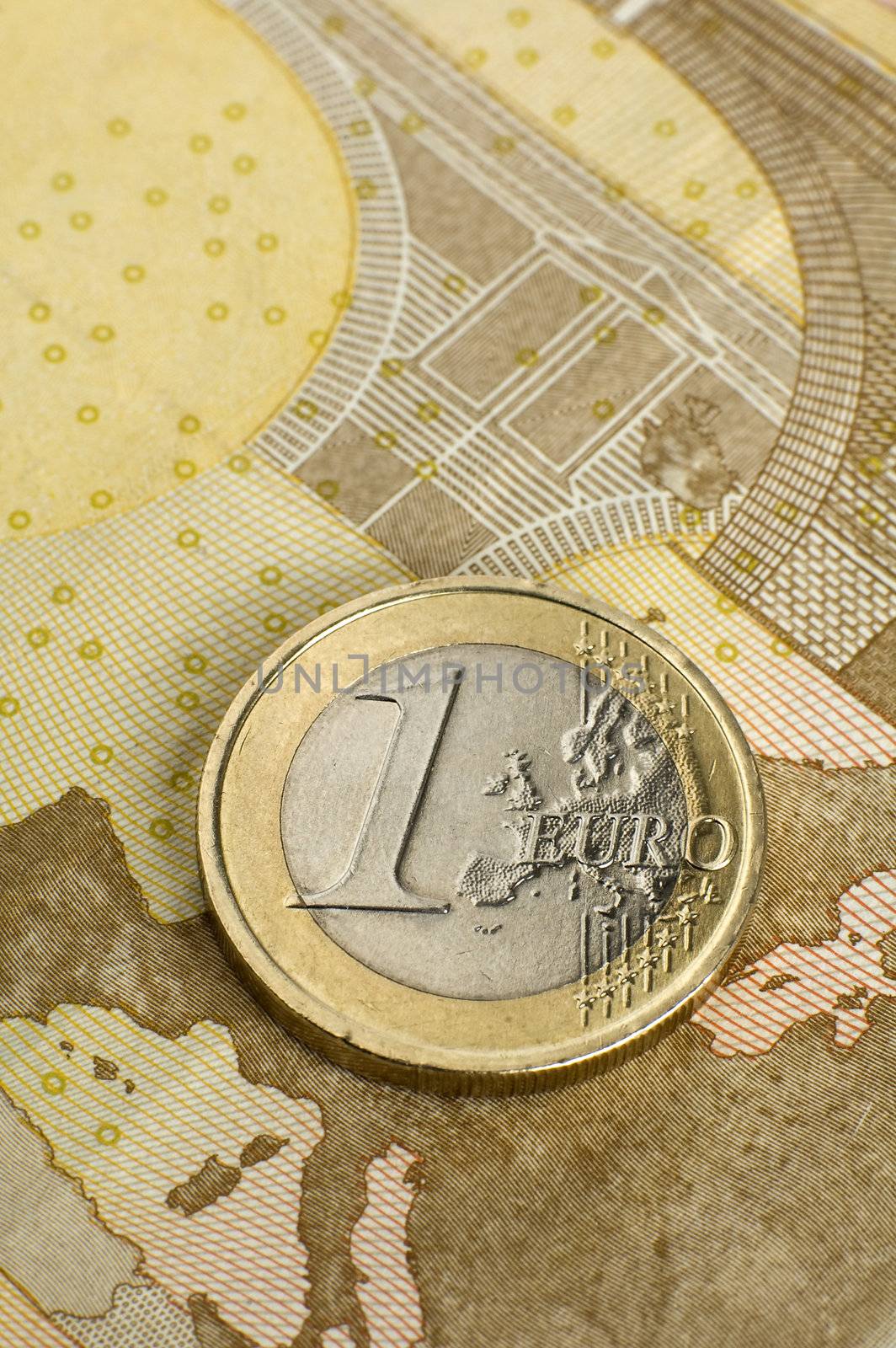 euro currency by rorem