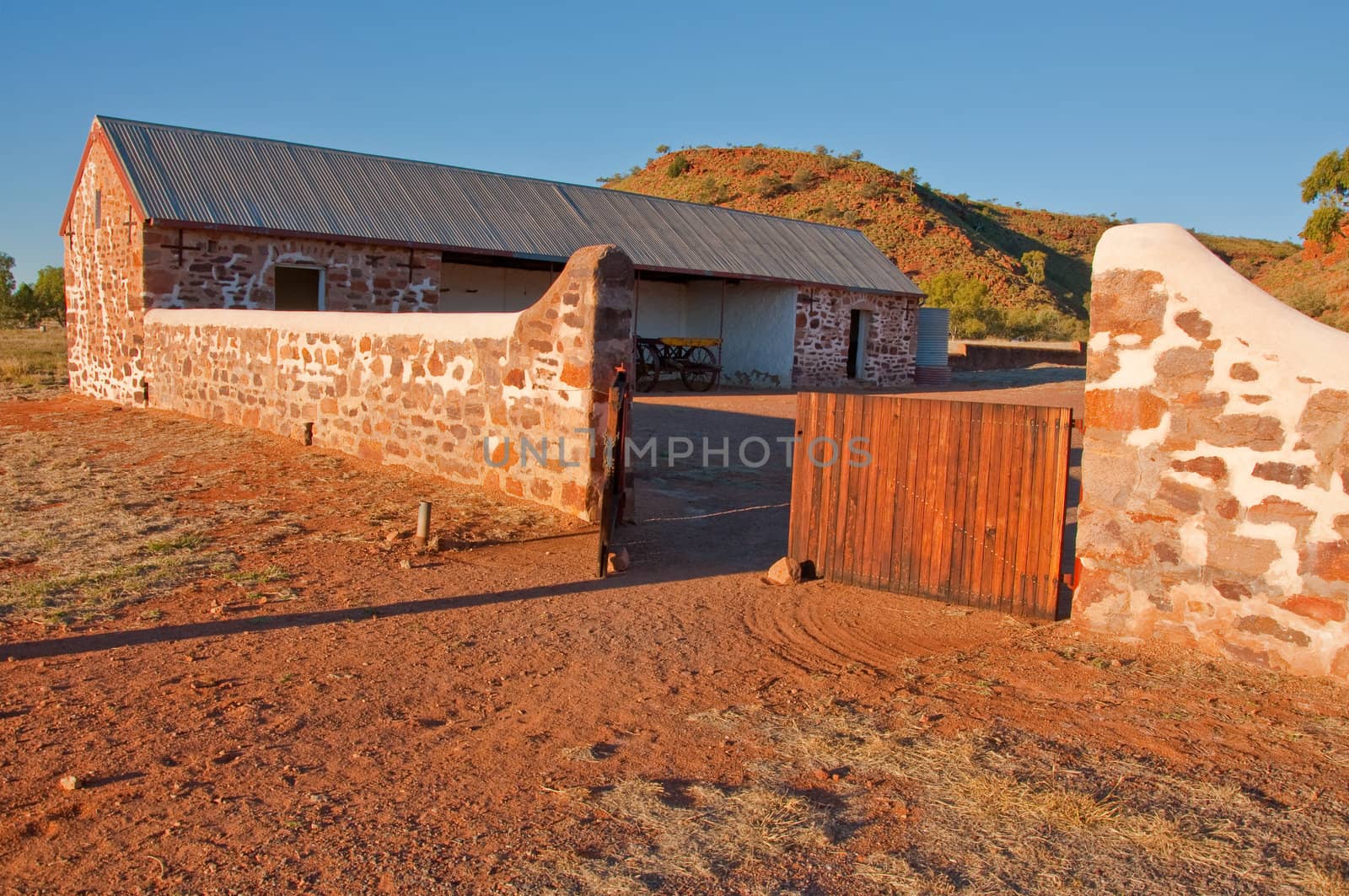 telegraph station in the australian outback, northern territory