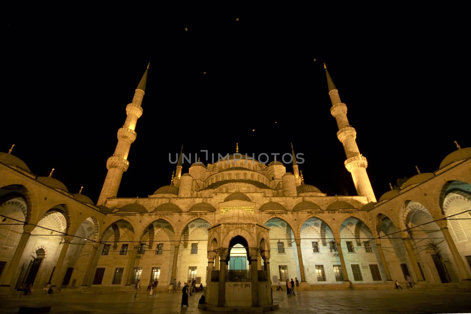 Sultanahmet mosque with dome and minarets by night