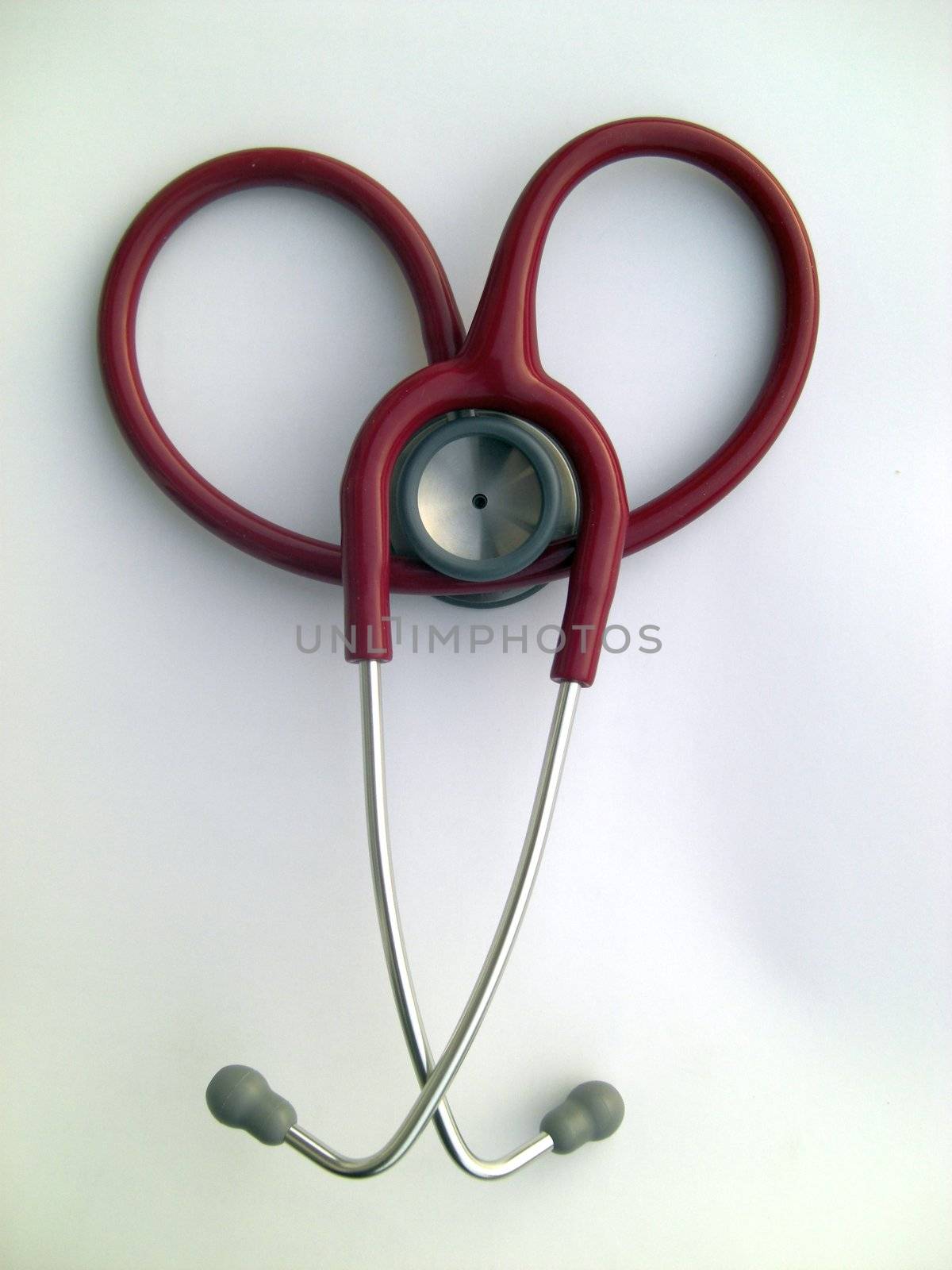 stethoscope noosed like a heart by Gabriele