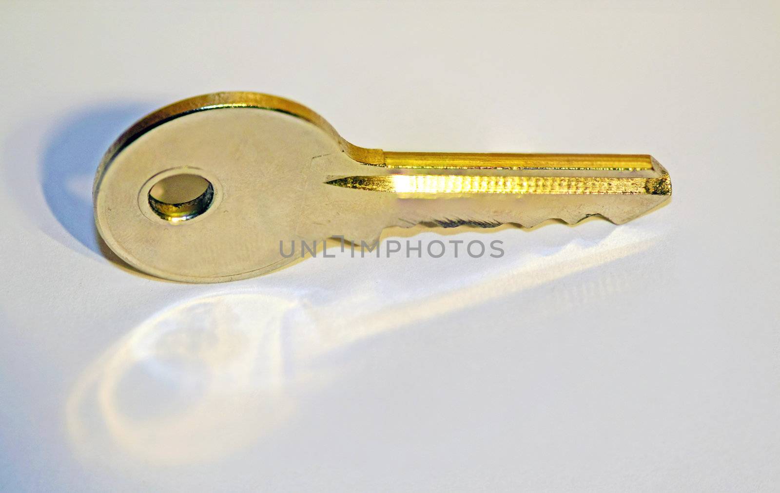 Key on white by ChrisAlleaume