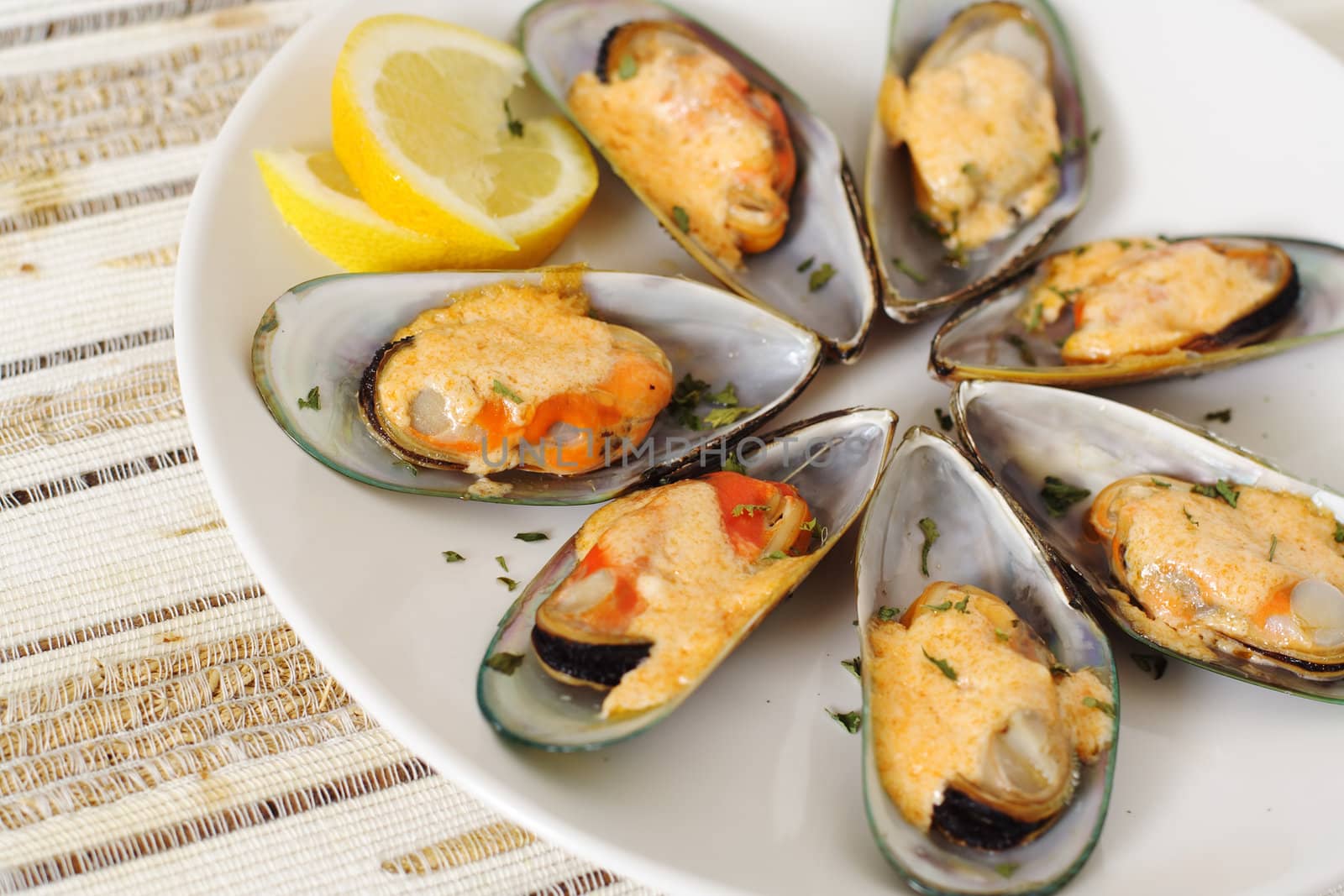 Baked mussels 