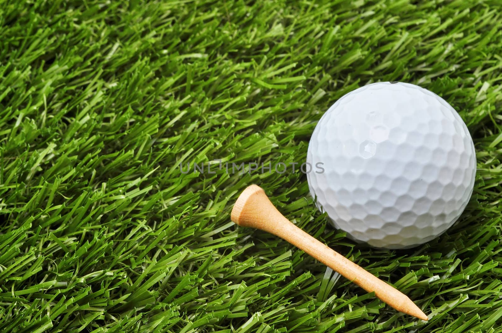 Golf Ball and Tee with Copy Space by dehooks