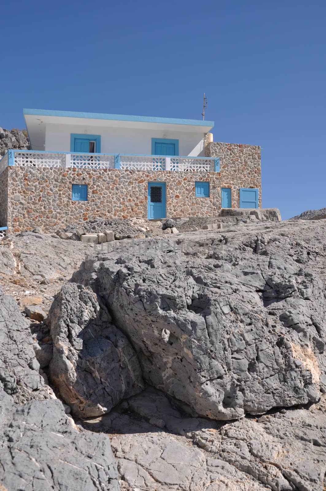 gorgeous greek house on the stones of Pserimos island
