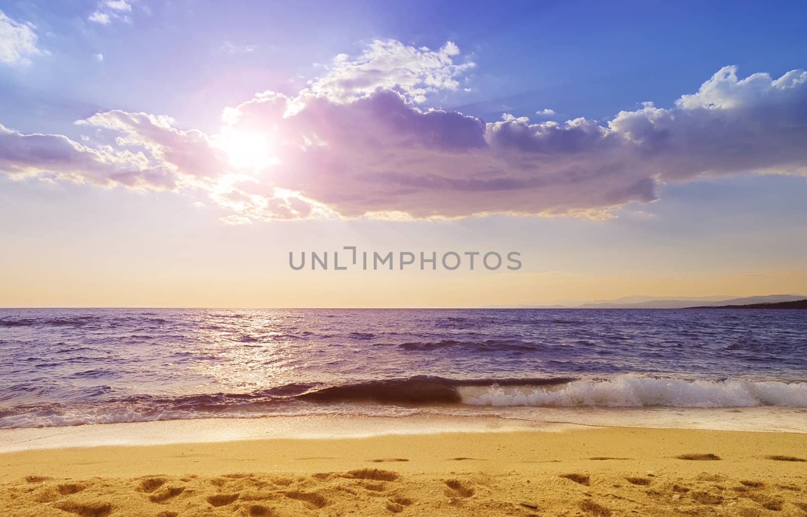 Paradisos beach in Neos Marmaras, Sithonia, one of the most popular beaches in Chalkidiki.