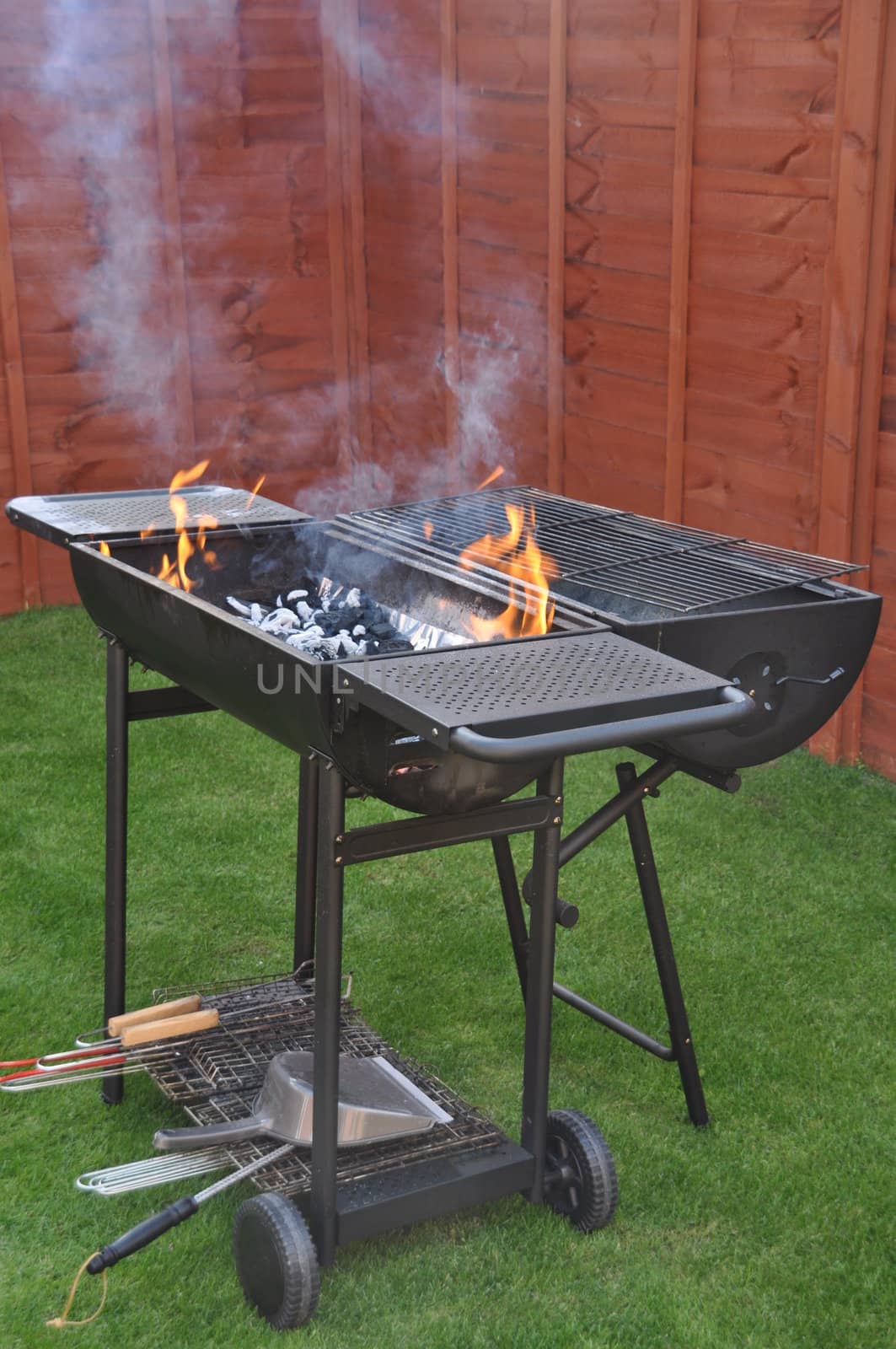 Outdoor barbecue grill by luissantos84