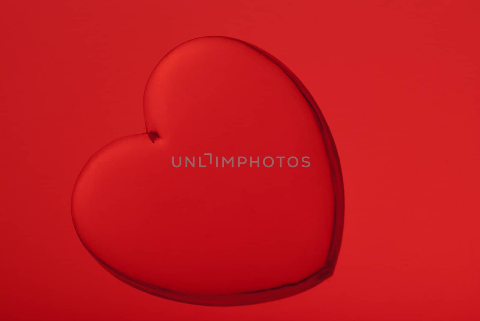 Acrylic heart shape miniature, great for Valentine's day background designs.
