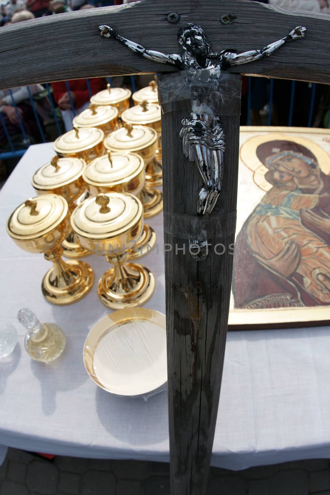 Warszaw, Poland - June 06: sacred vessels in Pi?sudzkiego square on the Cross devotion Pope John  Paul II in the 20th anniversary of the Polish pope. About the pilgrimage: "Let your spirit come down and renew the  face of the earth"
