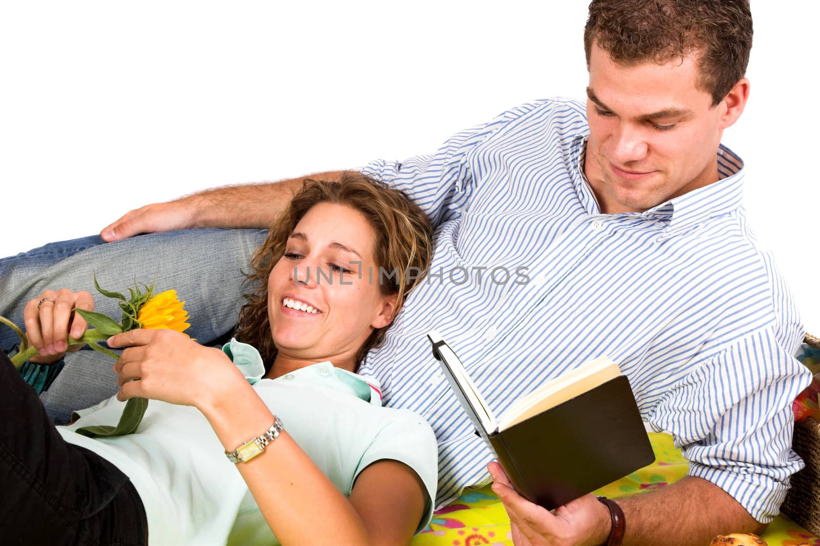 Romantic couple enjoying a leisurely picnic together