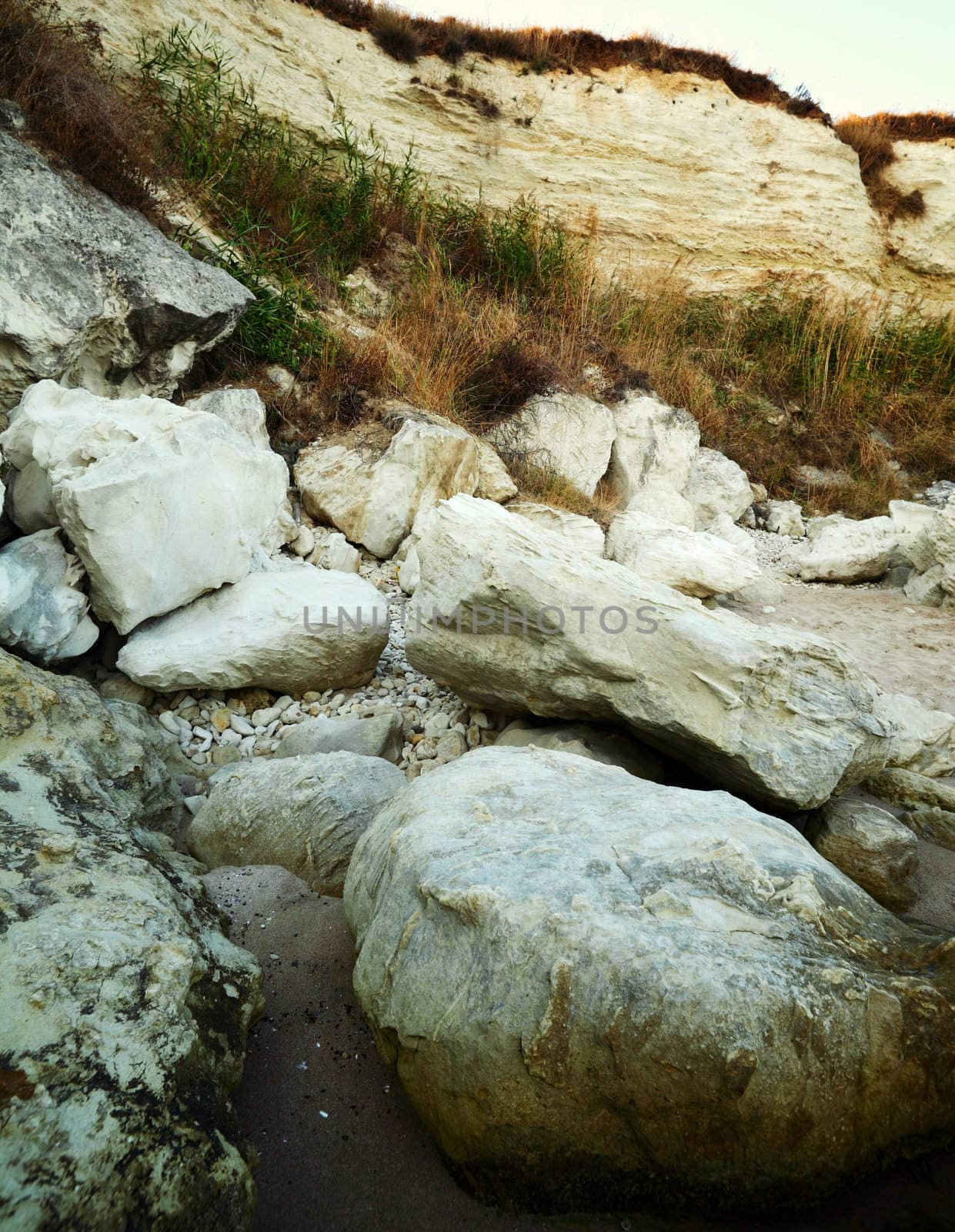 Rock at the sea coast by ecobo