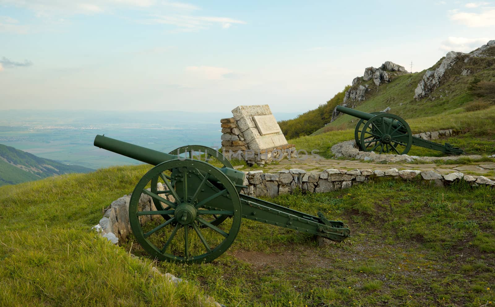 Cannons at Shipka by ecobo