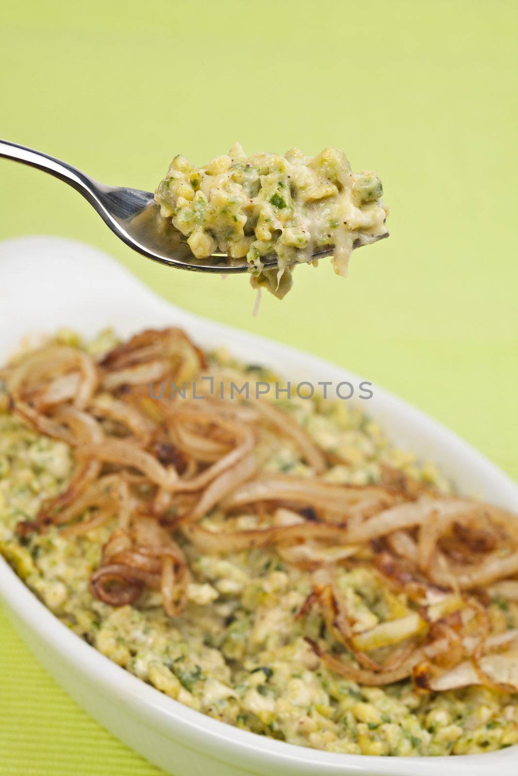 spaetzle, a bavarian kind of noodle with fried onions