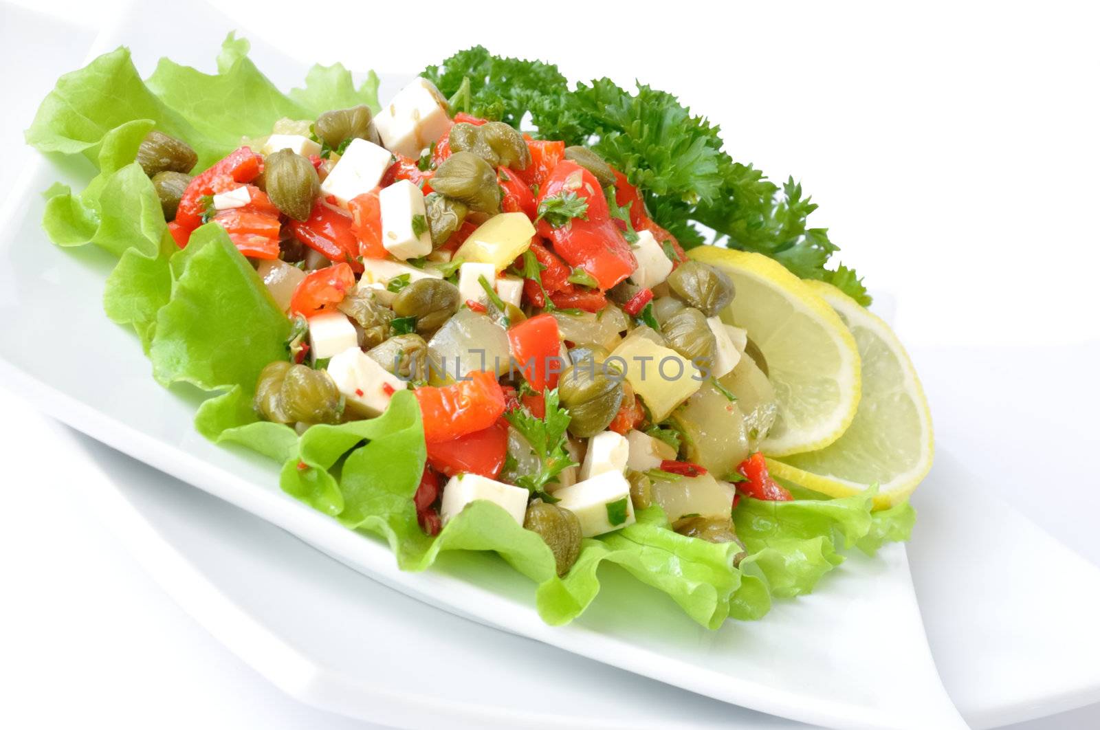 Salad with peppers and capers