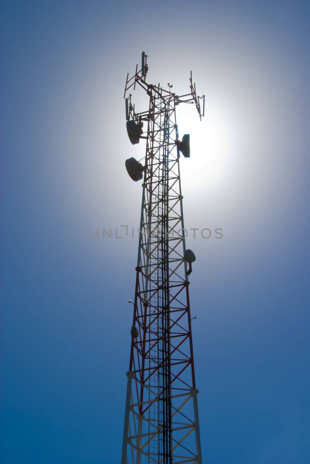Cell phone tower by f/2sumicron