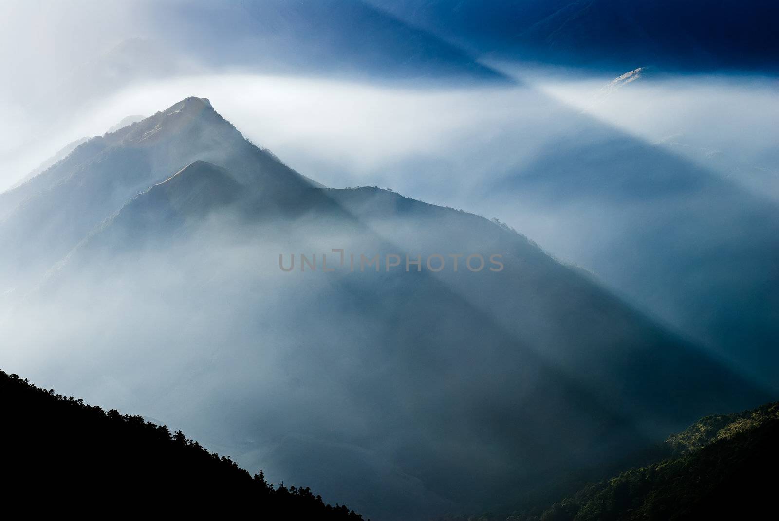 magic morning clouds by elwynn