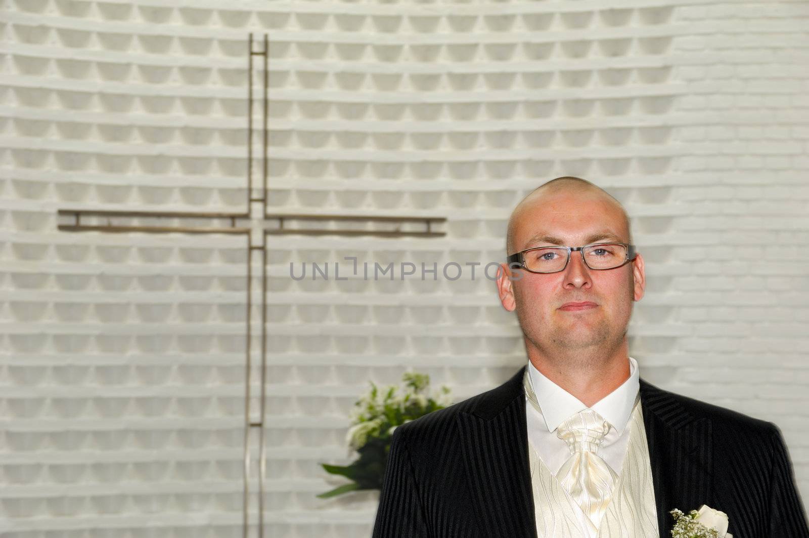 Groom waiting for bride by cfoto