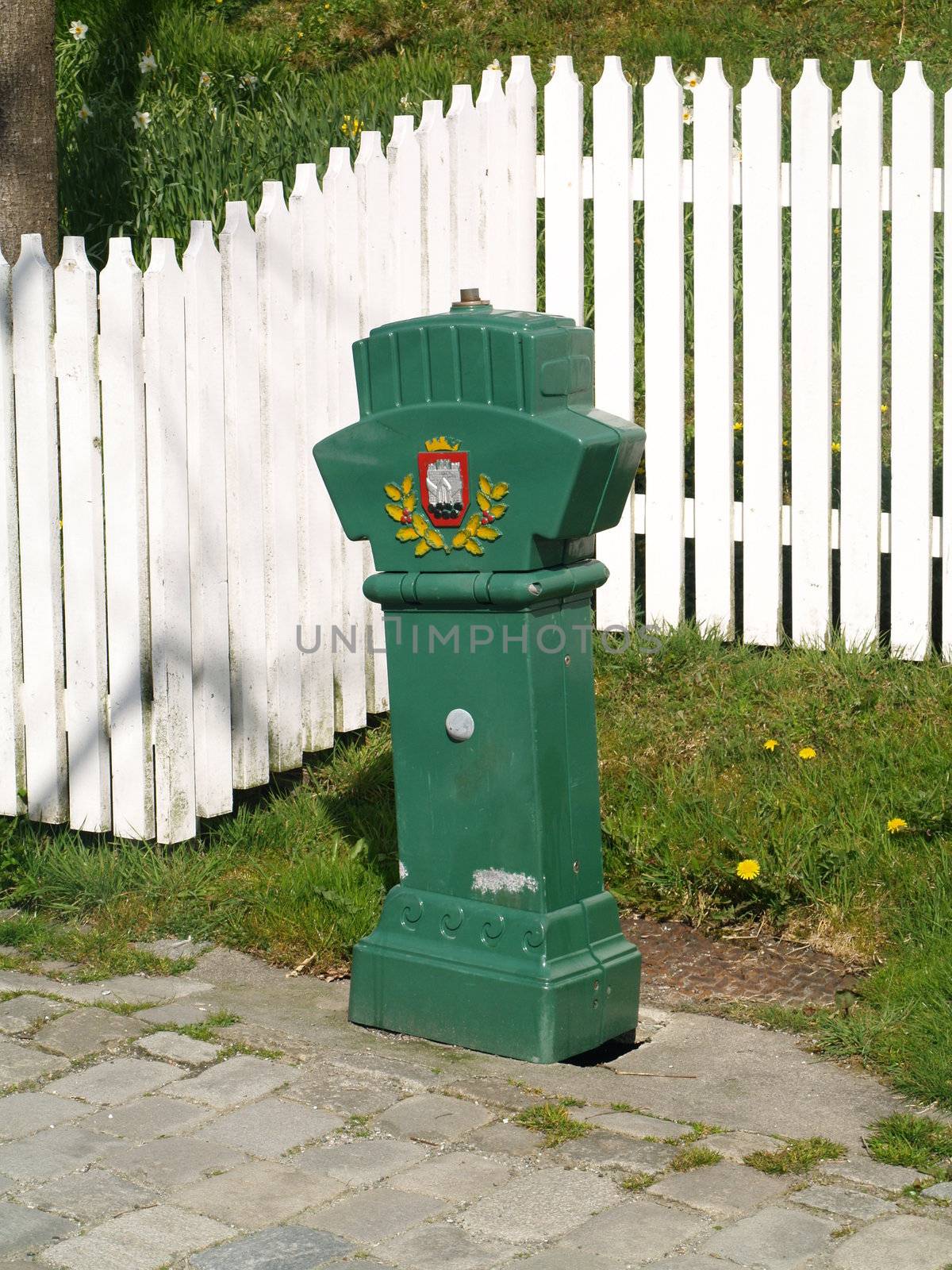 water hydrant by viviolsen