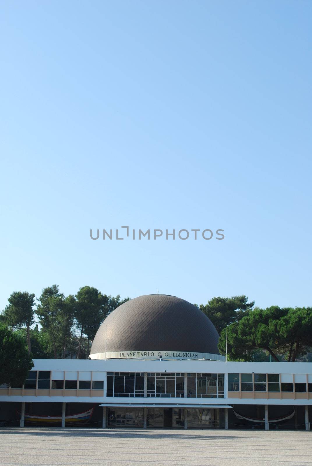 photo of the famous Planetarium of Calouste Gulbenkian in Lisbon, Portugal