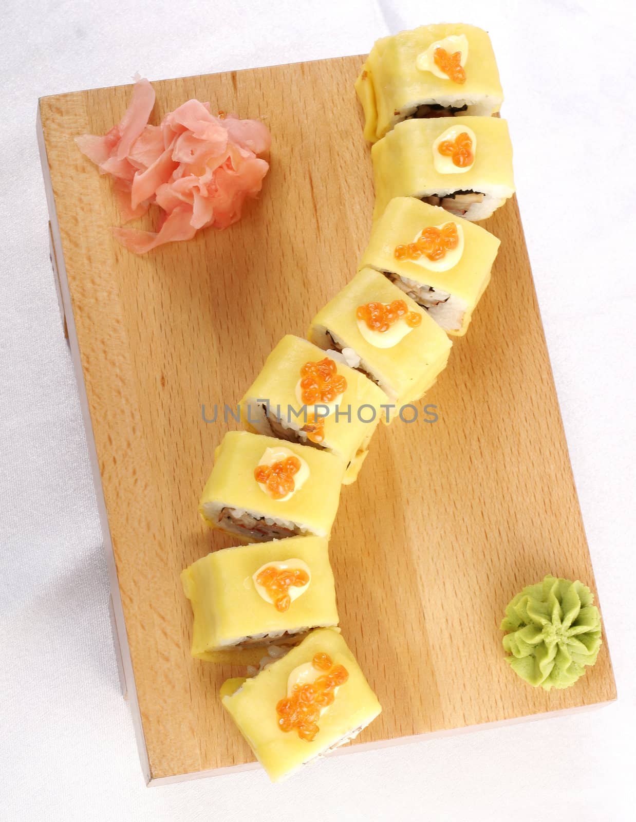 Sushi hotate Avocado Maki