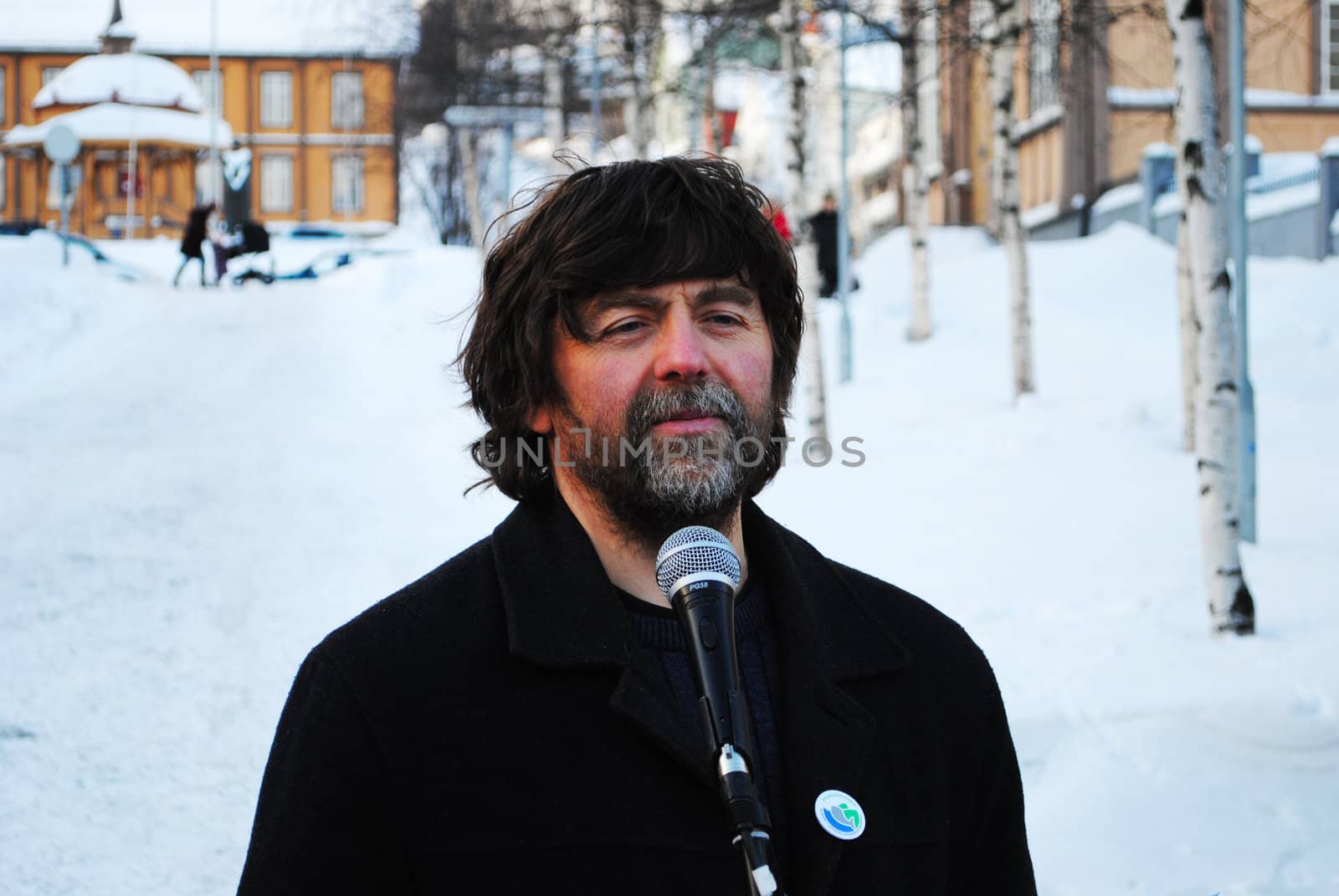 Paul Jensen is the leader of the Norwegian Coastal Fishers Organization, the norwegian branch of the international World Forum of Fish Harvesters and Fish Workers. Here he is speaking at a rally against petroleum activity in northern Norway.