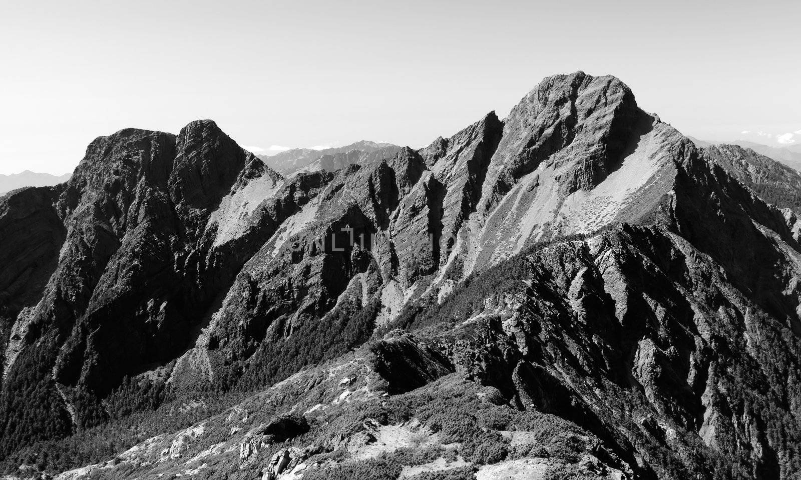 east asia highest mountain - Mt. Yushan by elwynn