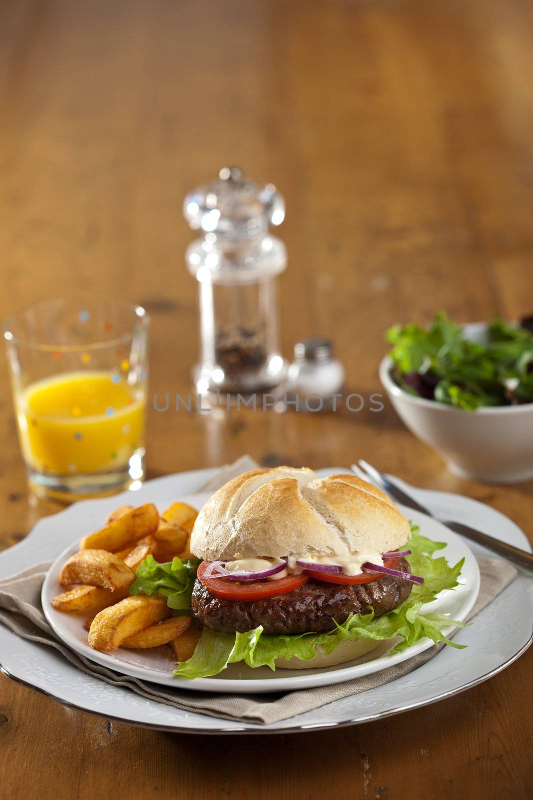 Hamburger by Fotosmurf