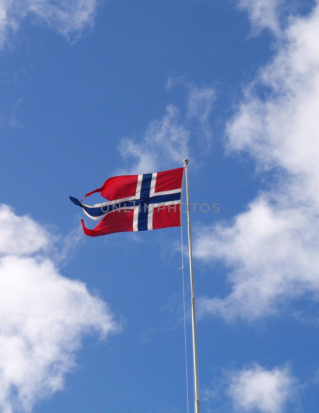 flag of norway by viviolsen