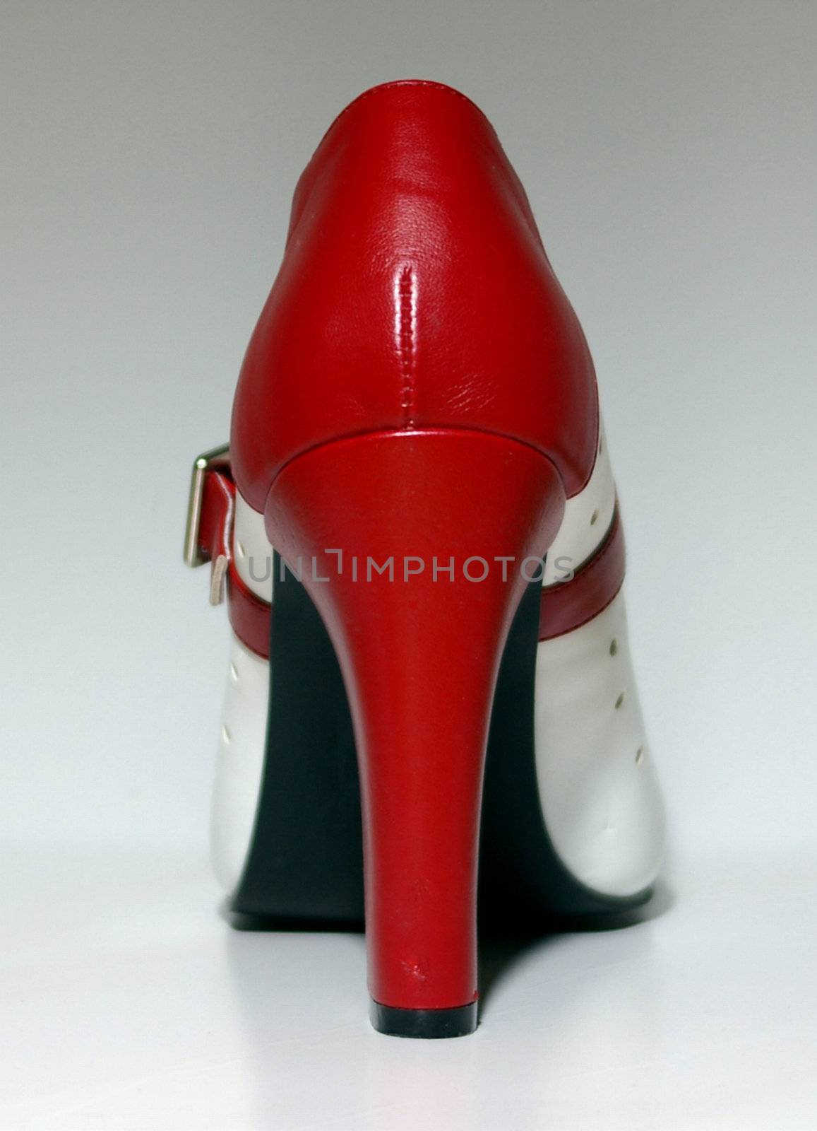 High Heel by thomasw