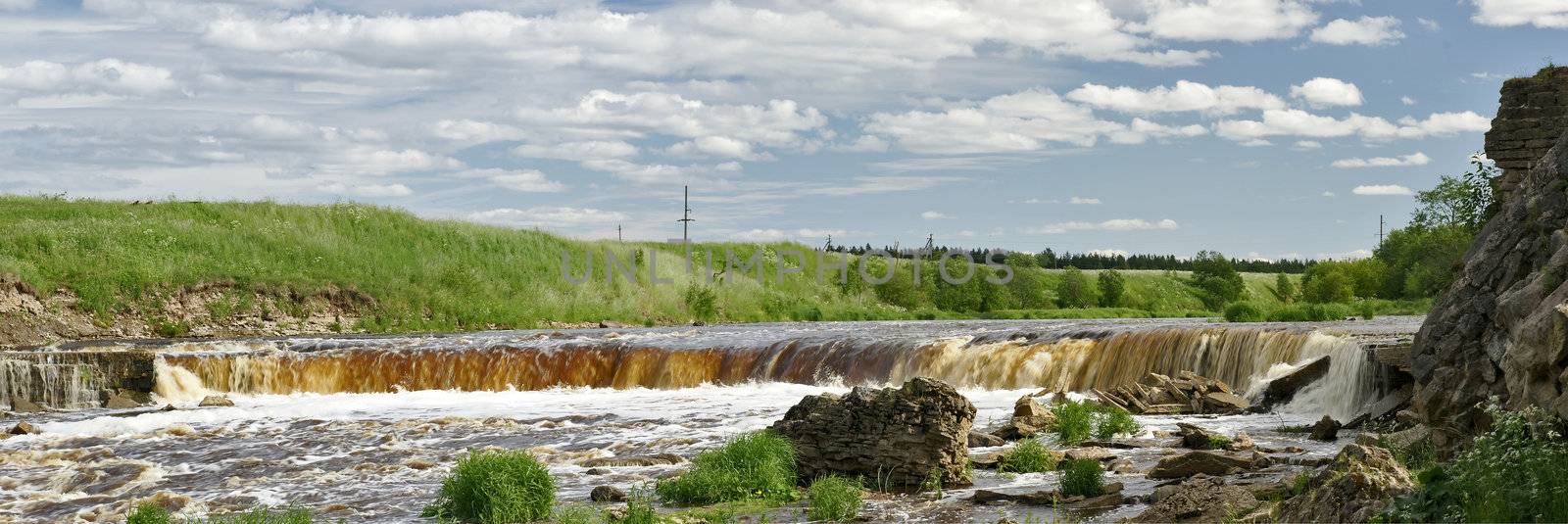 Waterfall panorama by mulden