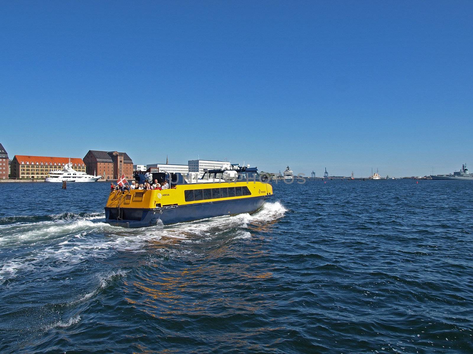 copenhagen harbour bus by Ric510