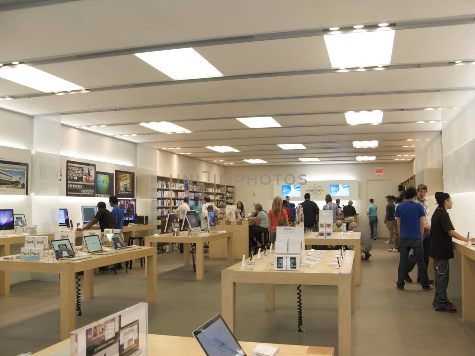 Apple Store at high end mall in Georgia, USA