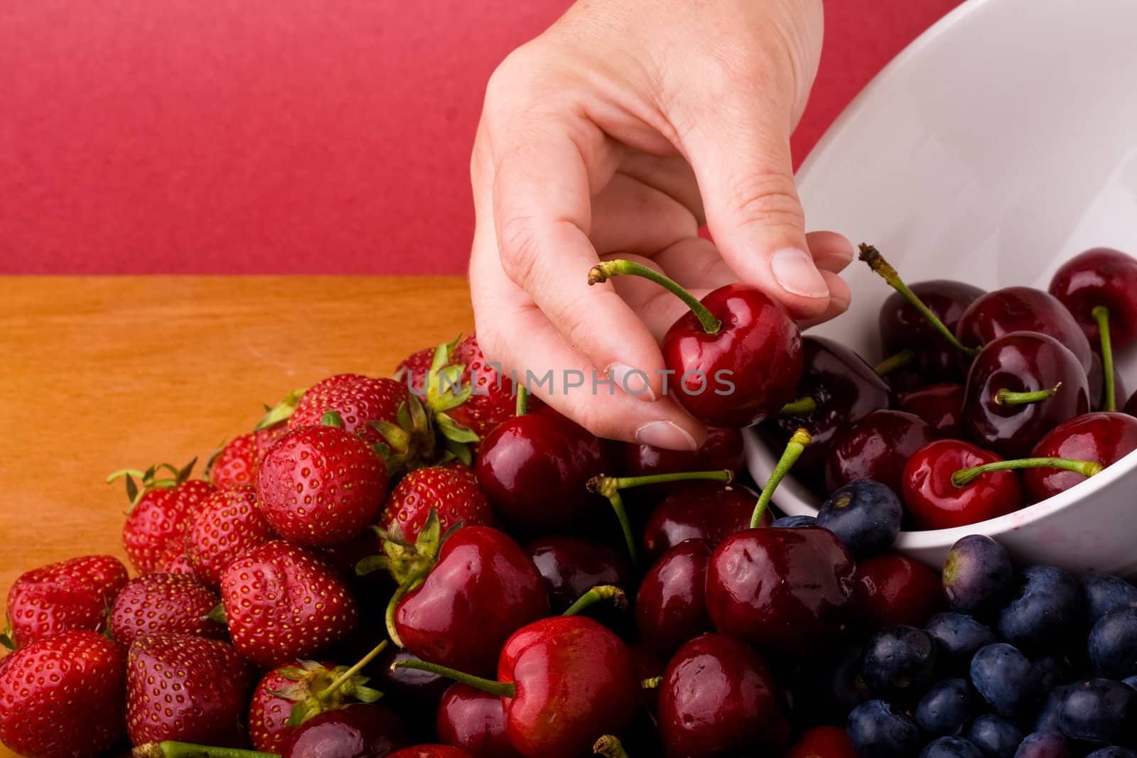 Fresh ripe fruit nice berry background image