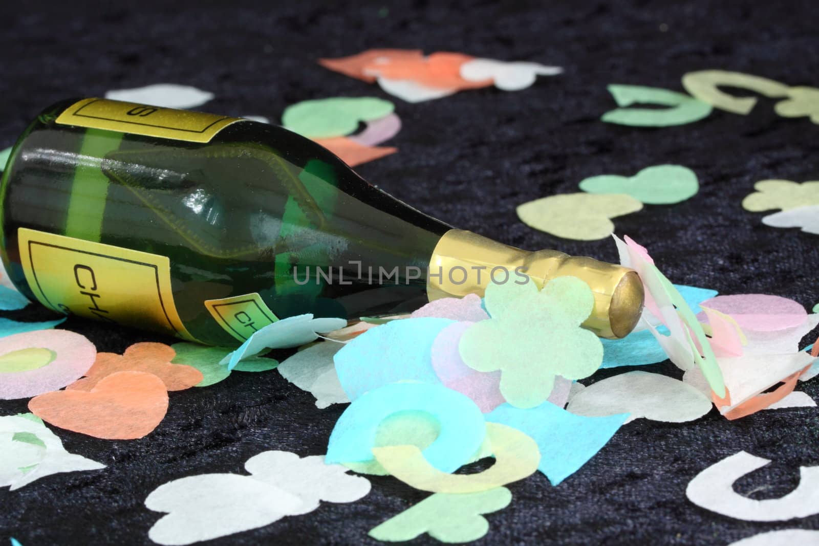 champange bottle and confetti