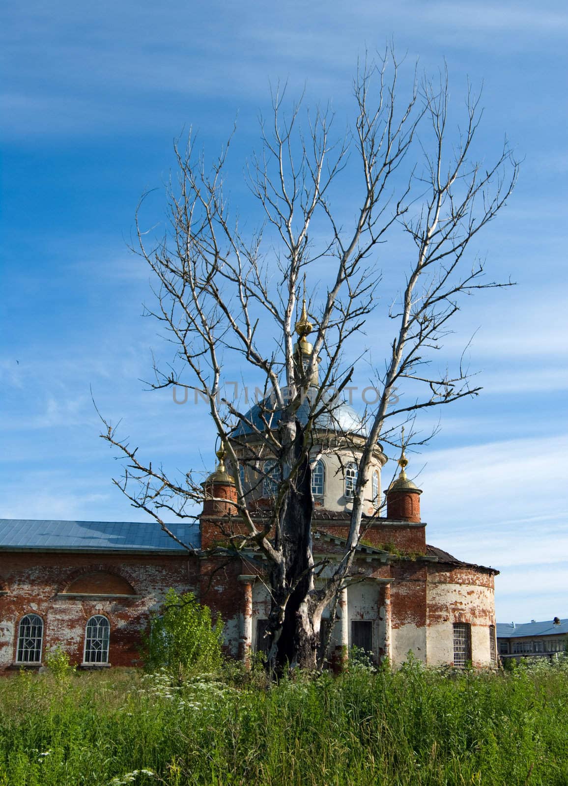 Preobrazhenskiy temple. Taldomsky region of Moscow suburbs. Village Kvashenki.