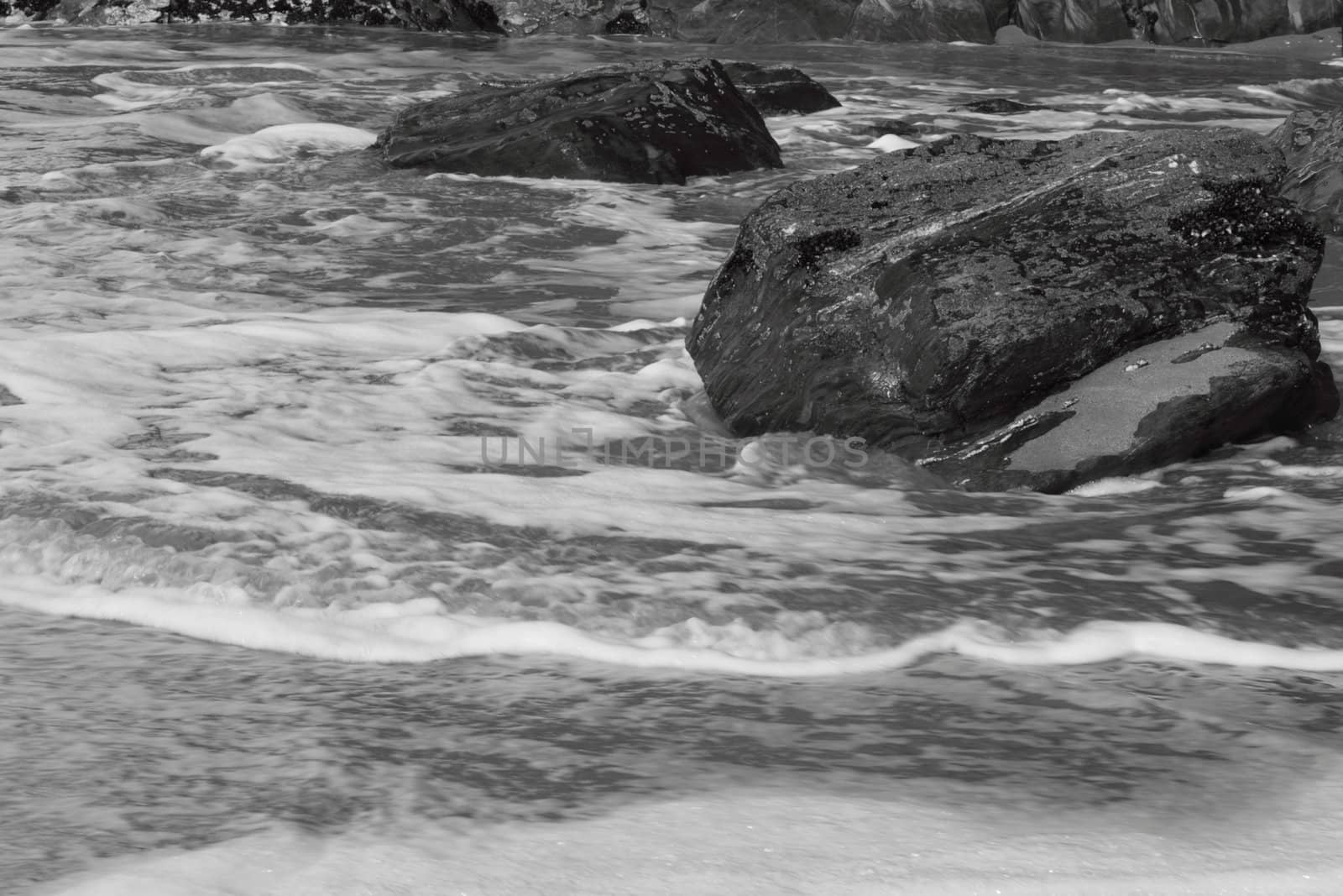 sea and rocks