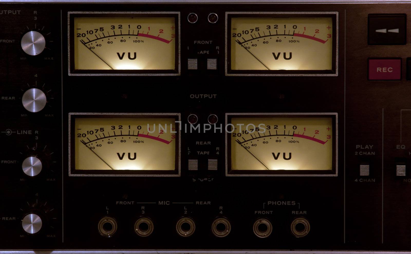 4 vu meters in a recording studio