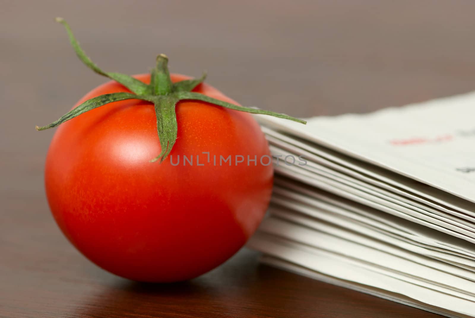 Red tomato by Olinkau