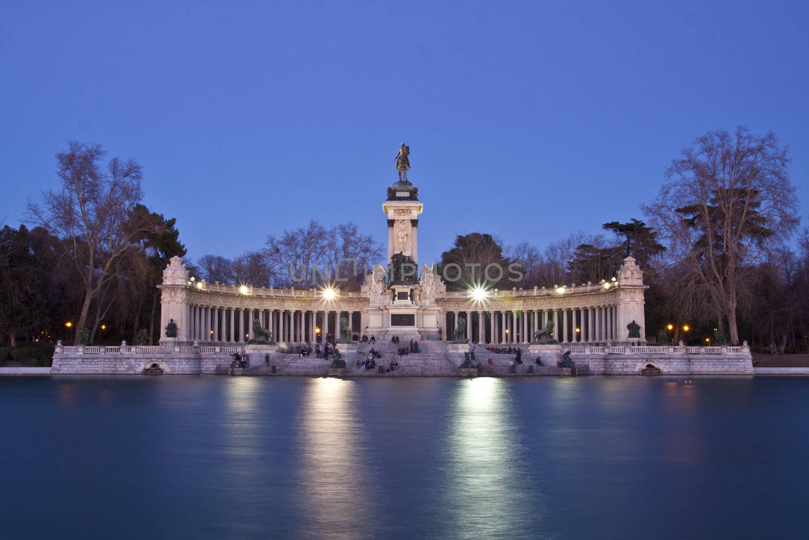 Evening long exposure shot of the memorial in Retiro city park, Madrid, Spain