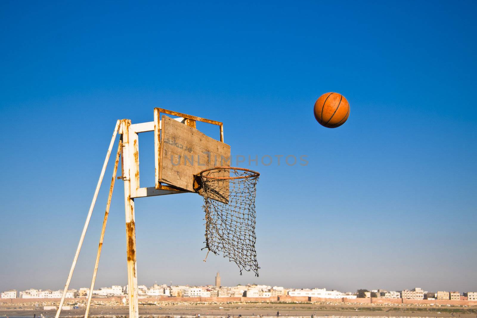 Basketball game by kasto