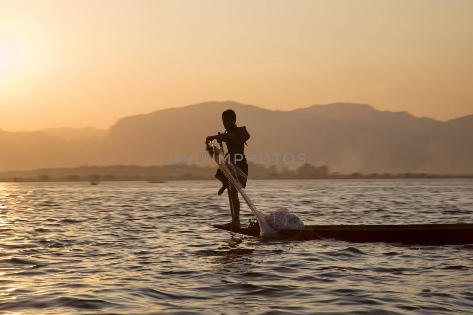 One Leg Boat Rower Inle Lake, Shan State, Myanmar (Burma)