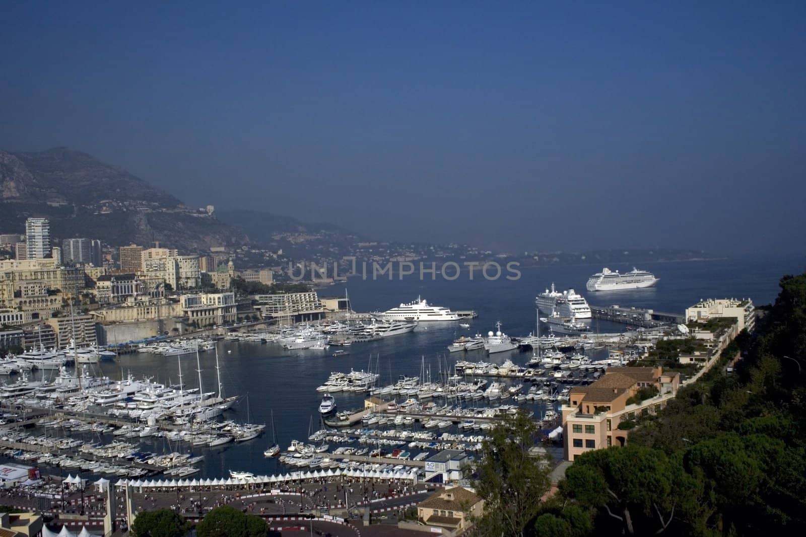 Yachts in the bay by janza