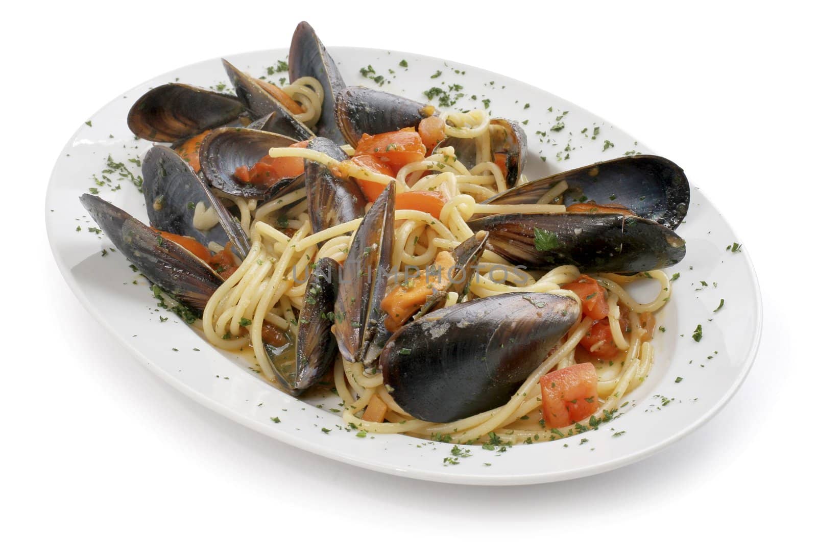 Pasta with mussels - traditional italian food