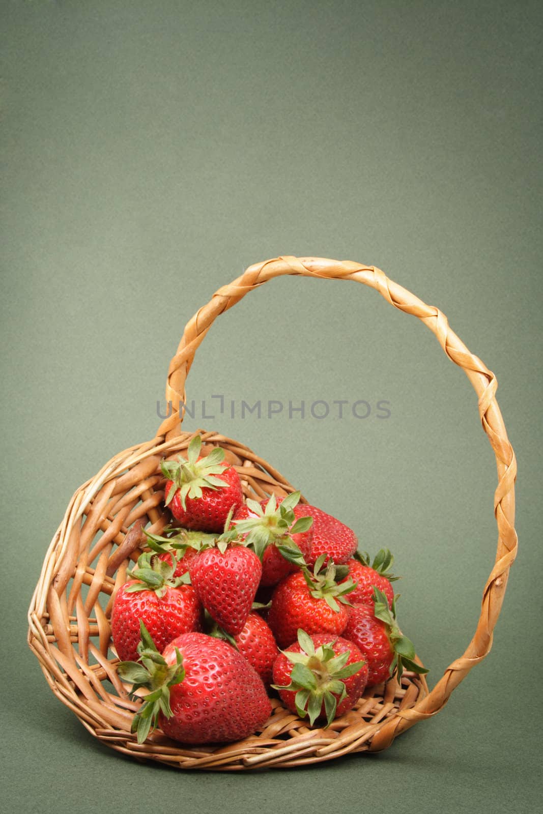 some fresh strawberrie in a basket