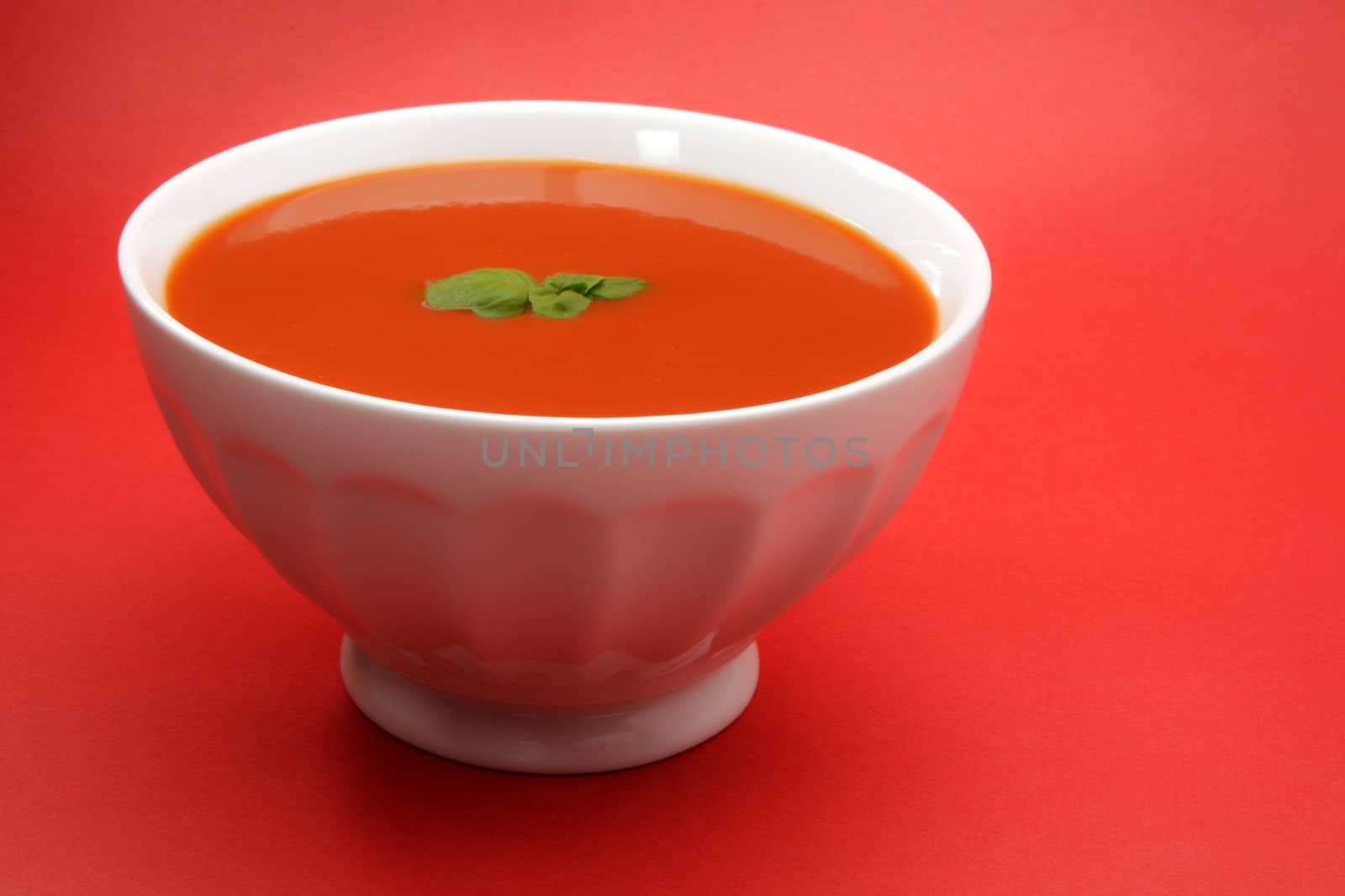 tomato soup by lanalanglois