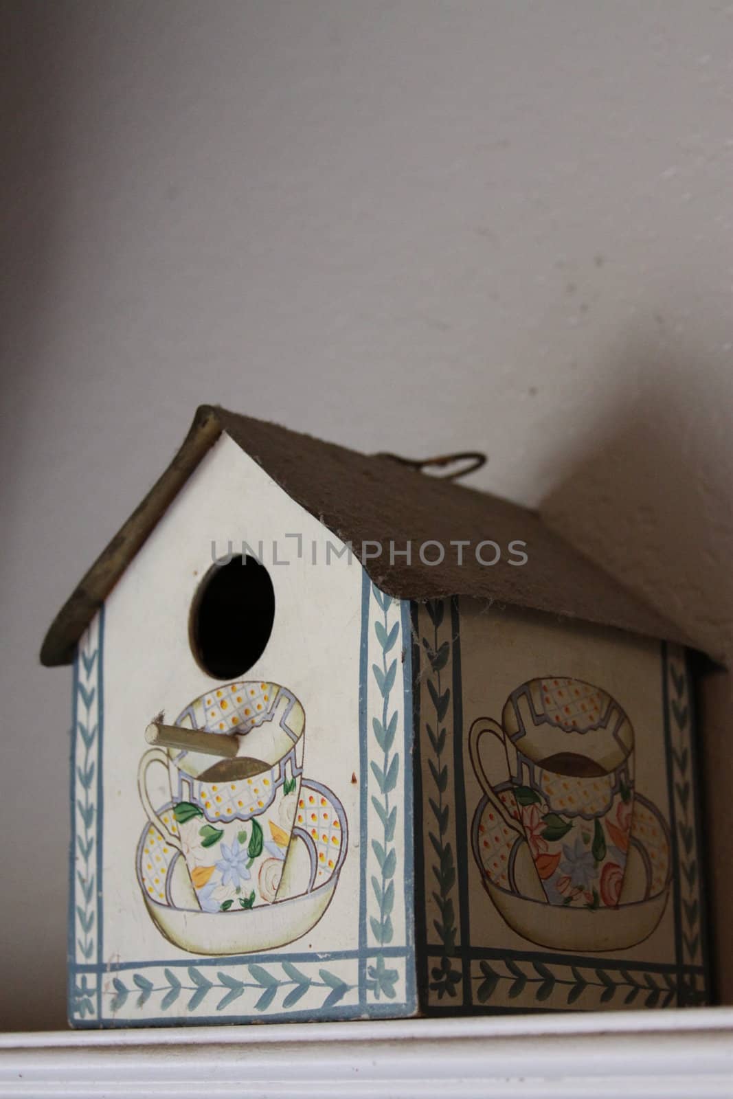 Bird House by MichaelFelix