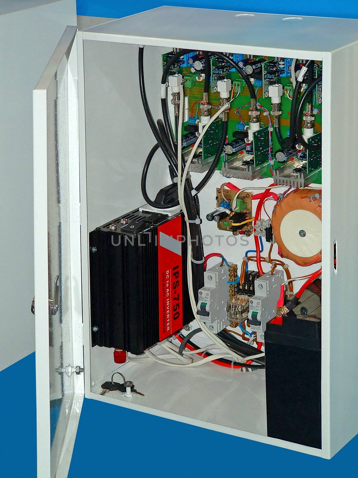 Image of item of independent power supplies for chambers of video observation