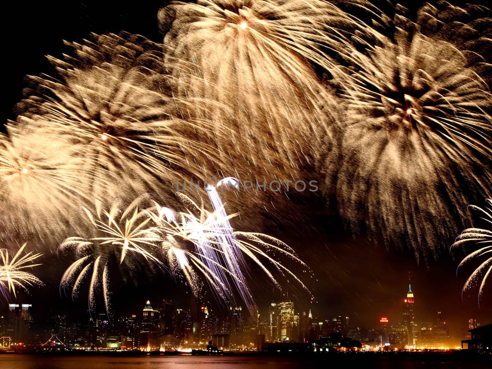 The 4th of July fireworks in NYC  by gary718