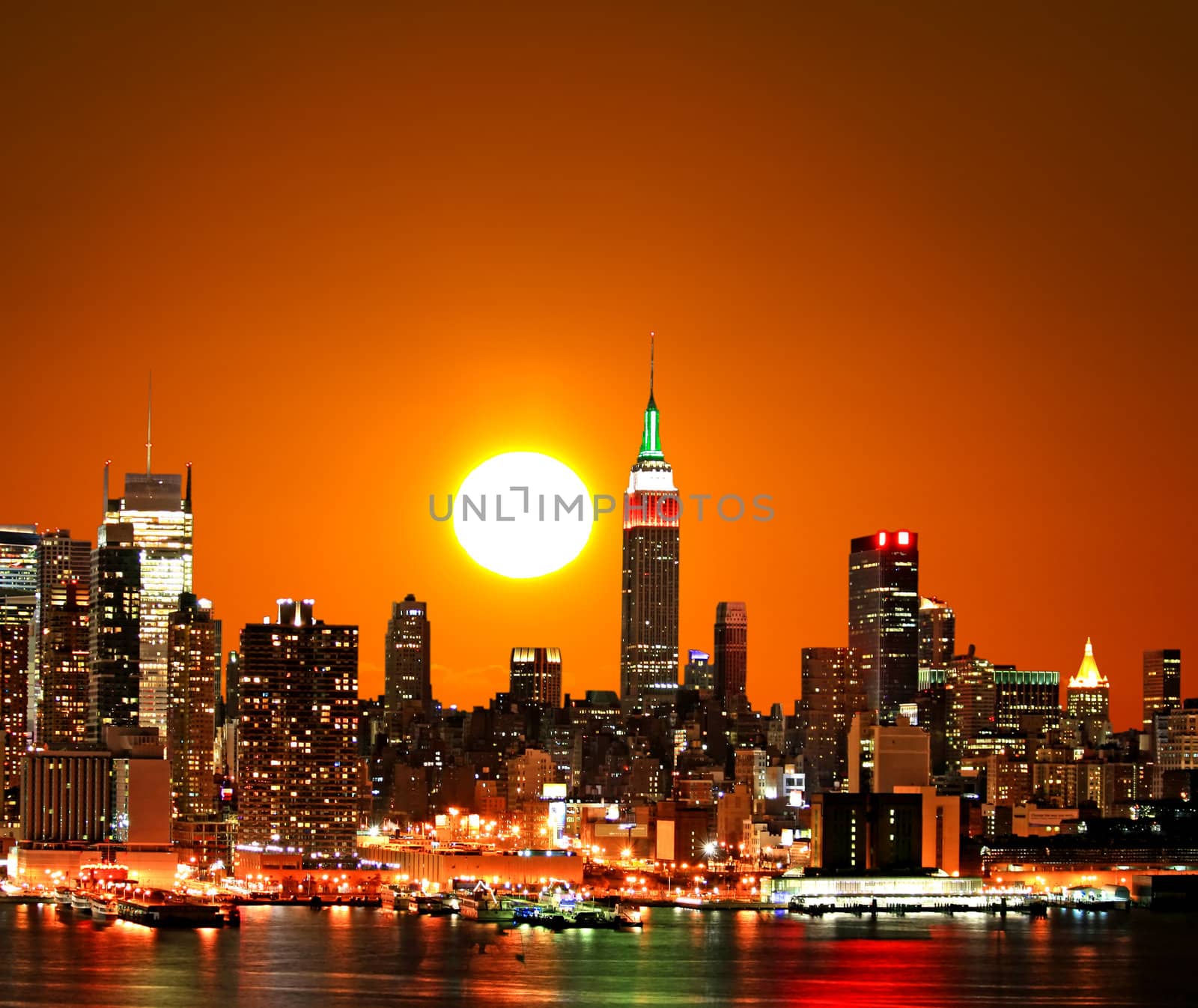 The New York City midtown skyline by gary718