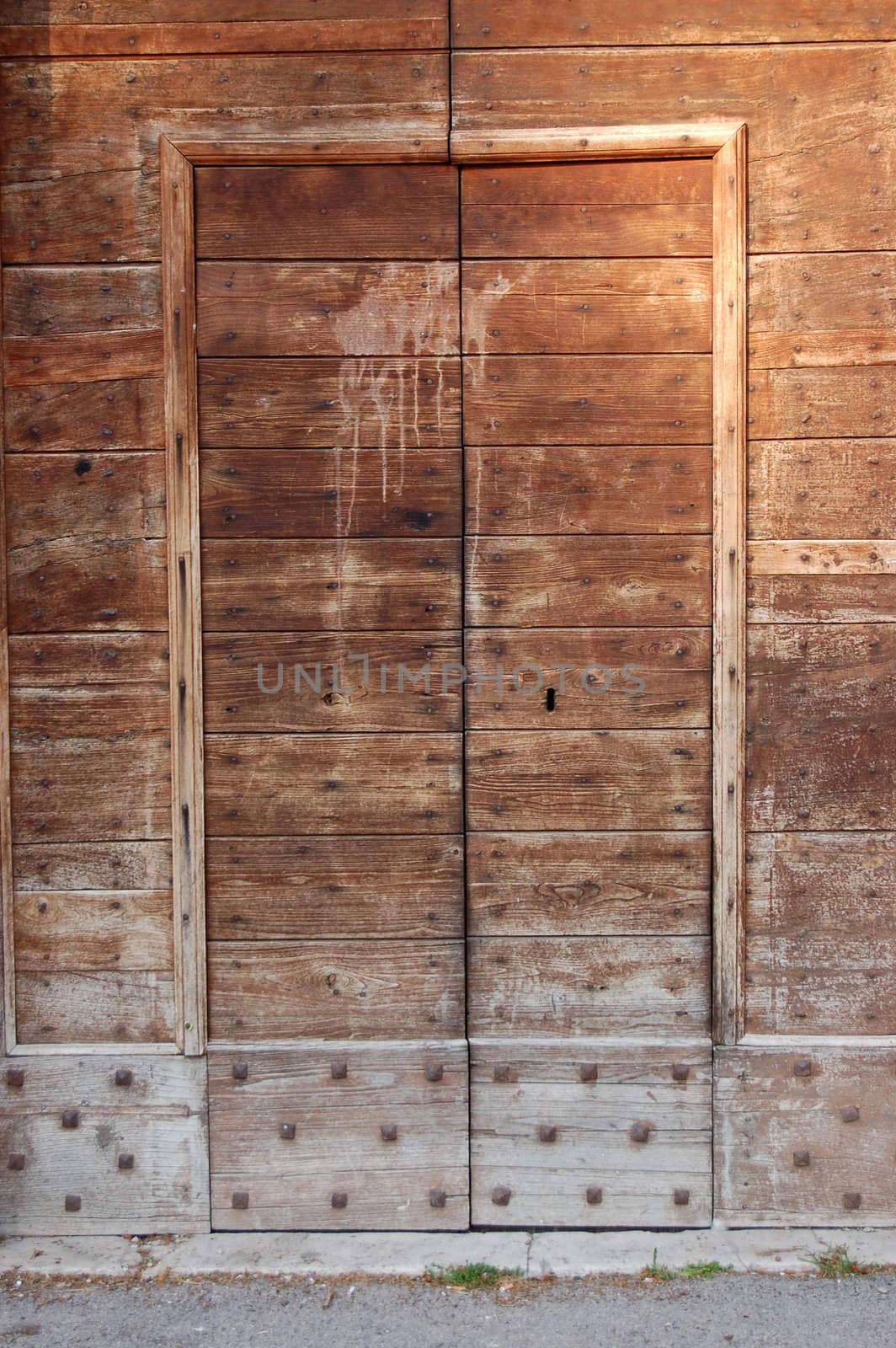 Old Wooden Door - Simple Italian Tuscany Style 