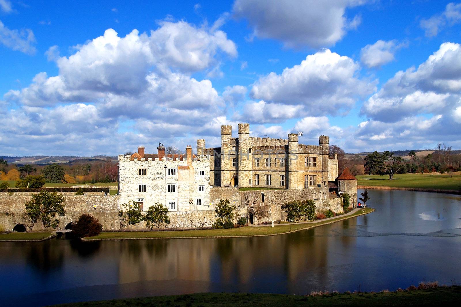 The leeds castle by gary718